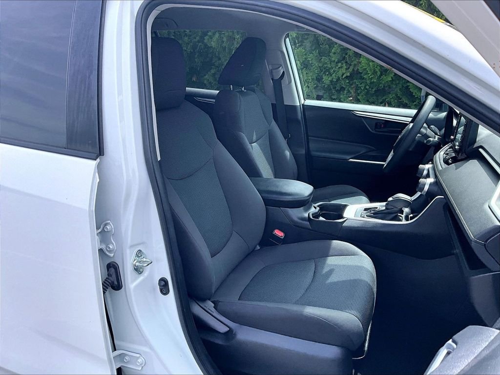 Used 2021 White Toyota LE image 11