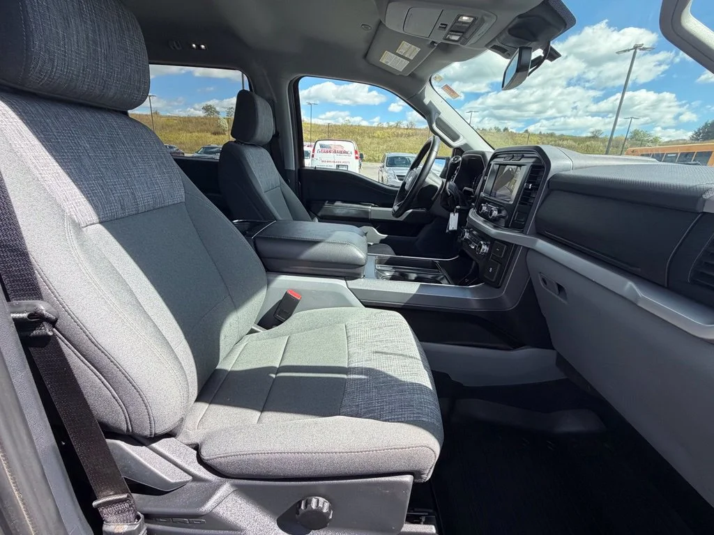 Used 2023 Gray Ford XLT image 36
