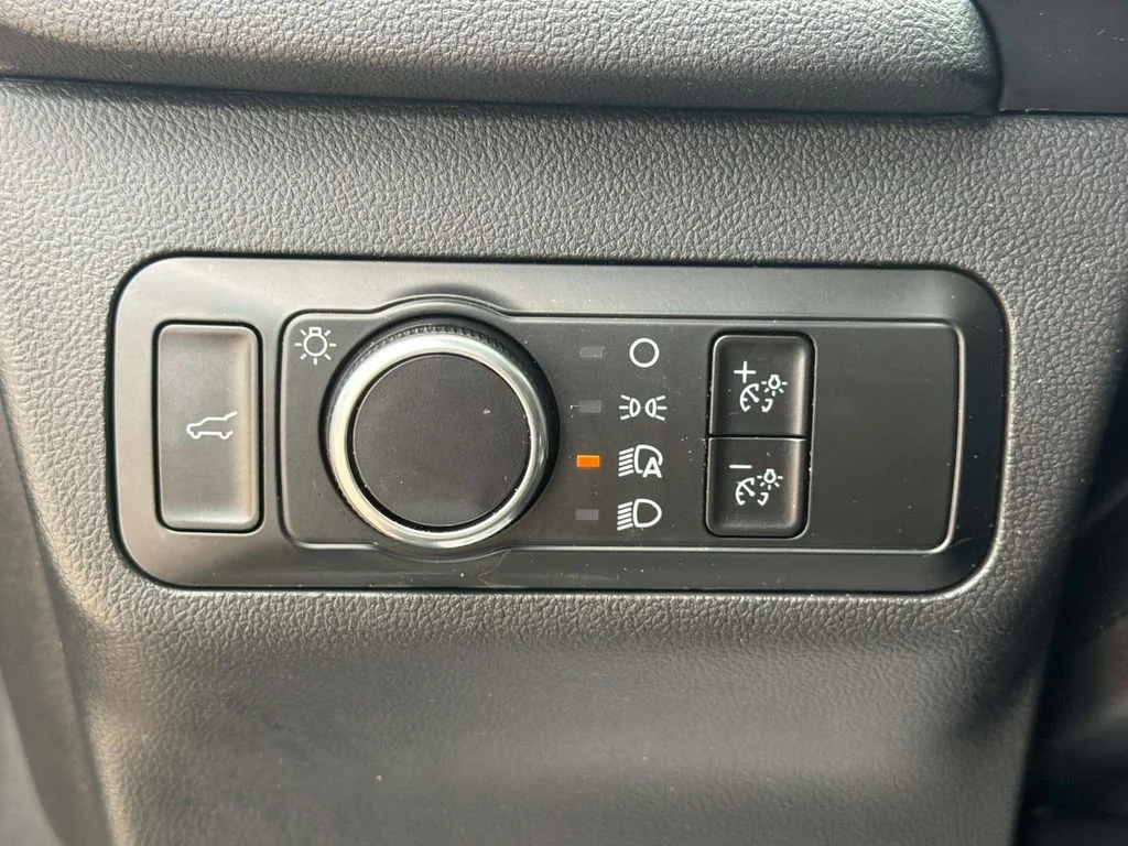 Used 2023 Black Ford ST-Line image 31