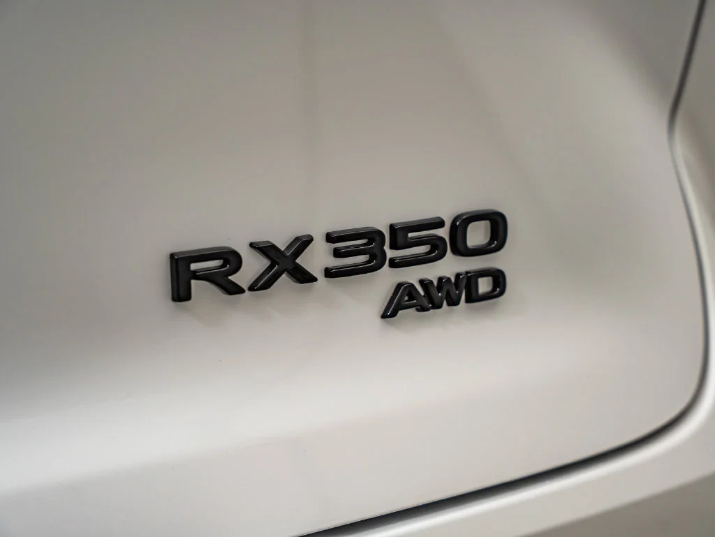 New 2026 Eminent White Pearl Lexus LUXURY image 15
