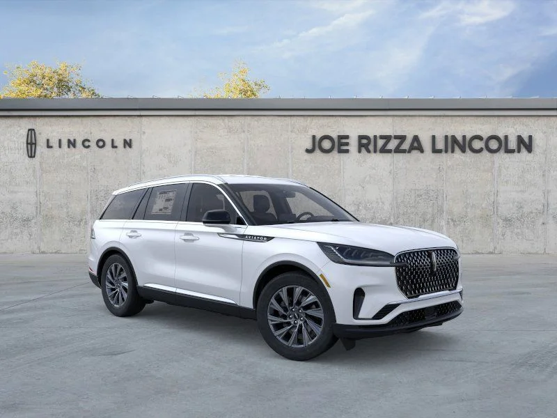 New 2026 White Lincoln Premiere image 7