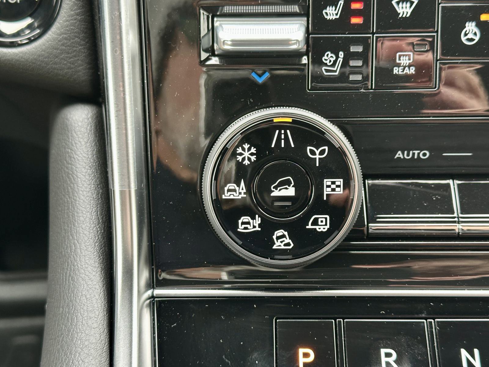New 2026 Gun Metallic Nissan Platinum Reserve image 23