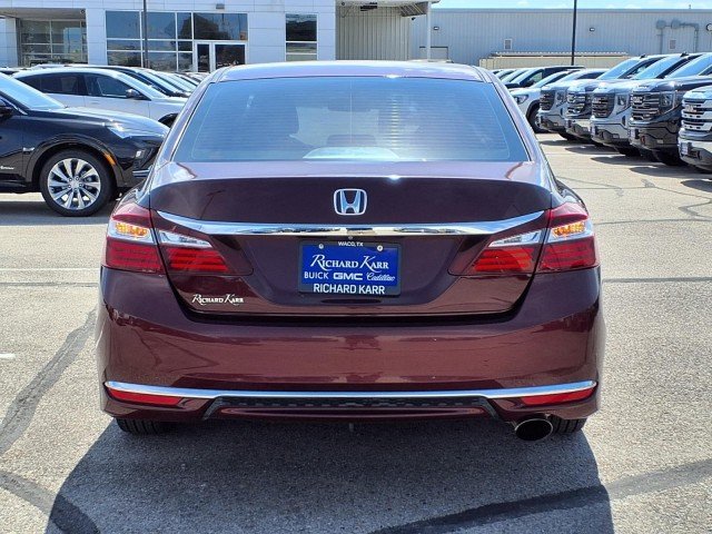 2016 Honda Accord LX - Photo 6
