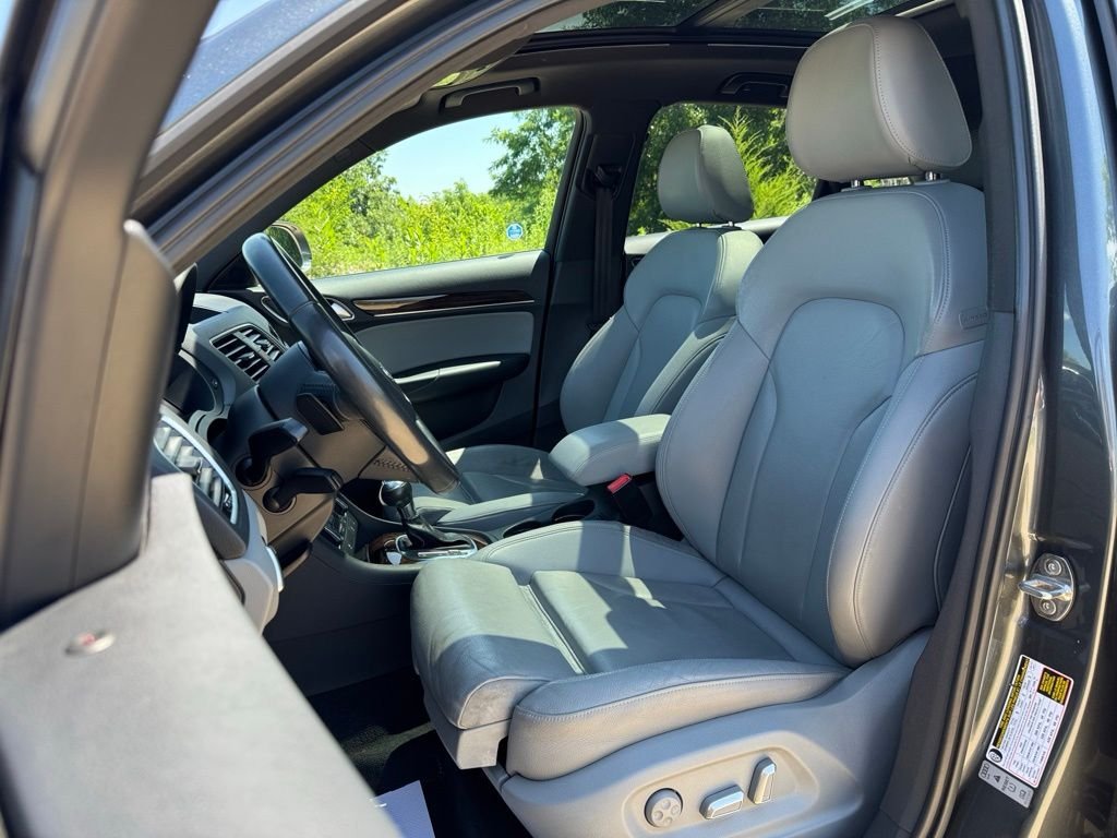 Used 2018 Gray Audi 2.0T Premium image 5