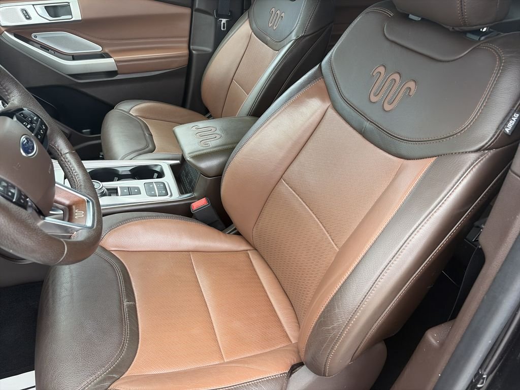 Certified Used 2023 Black Metallic Ford King Ranch image 12