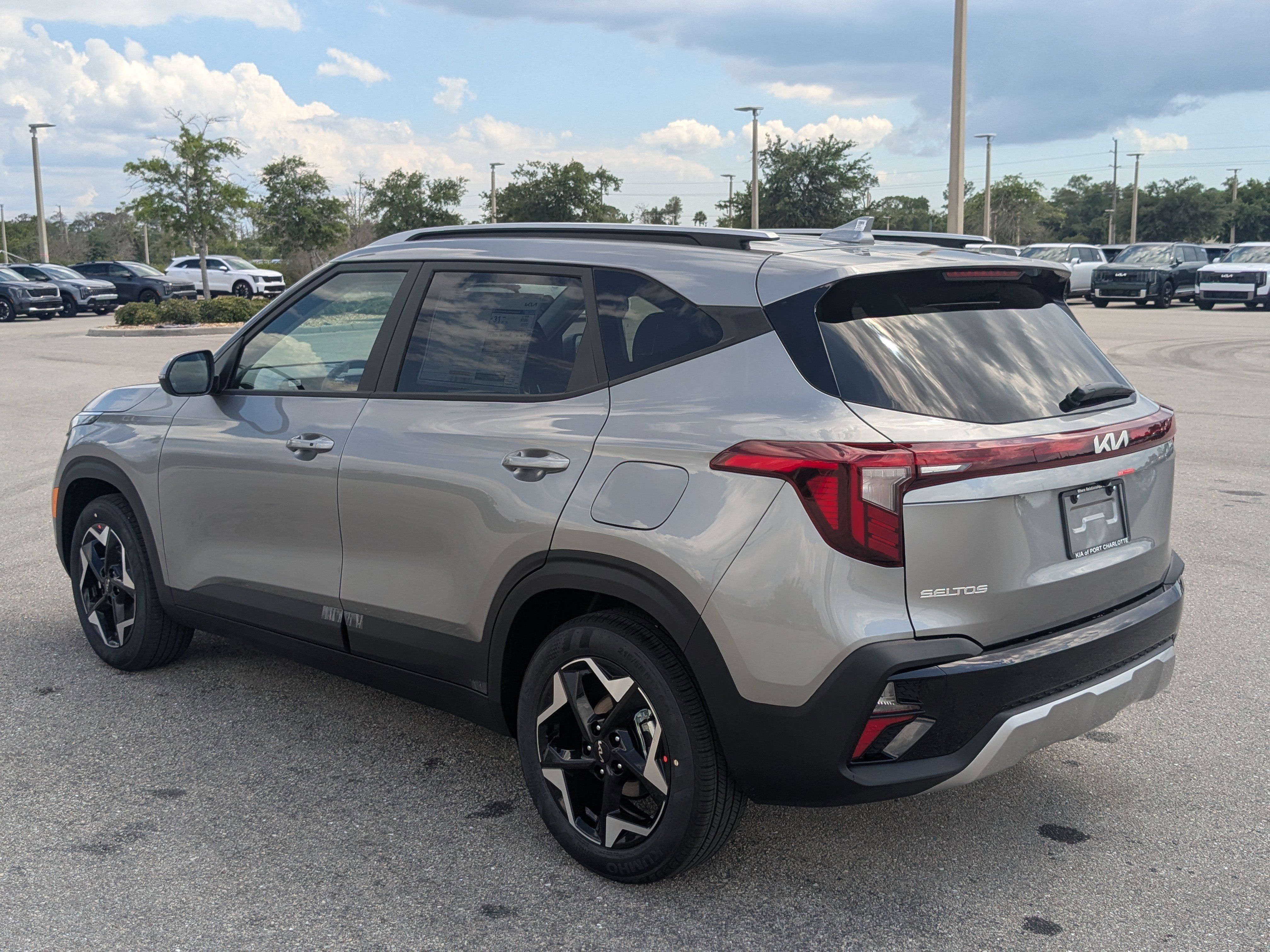 New 2026 Steel Gray Kia S image 7