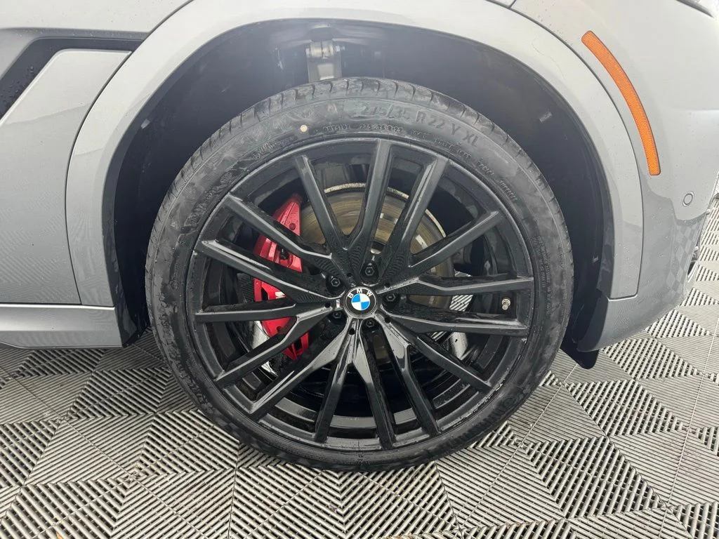 Certified Used 2024 Gray BMW xDrive40i image 10