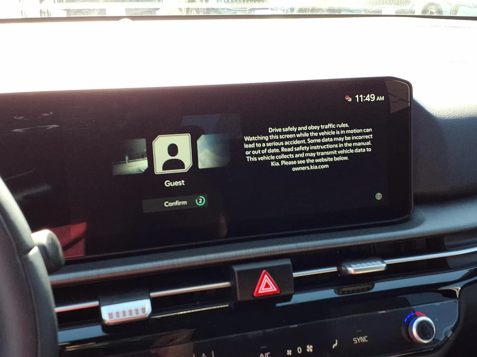 New 2027 Glacial White Pearl / Black Ro Kia X-Line image 7