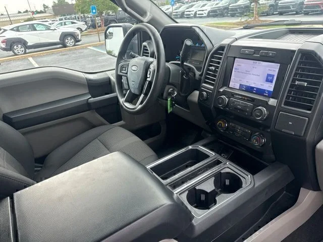 Used 2020 White Ford XL image 20