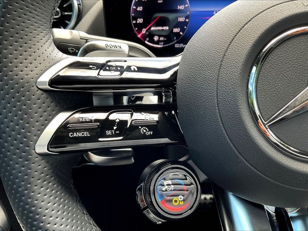 2025 Mercedes-Benz GLA GLA35 AMG - Photo 13