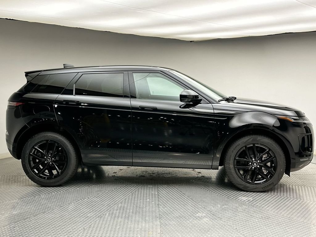 New 2026 Santorini Black Land Rover S image 4