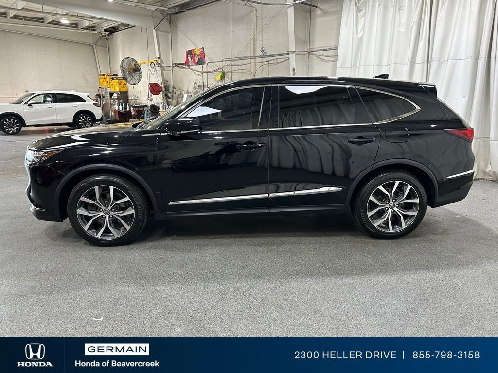 Used 2023 Majestic Black Pearl Acura Technology image 5
