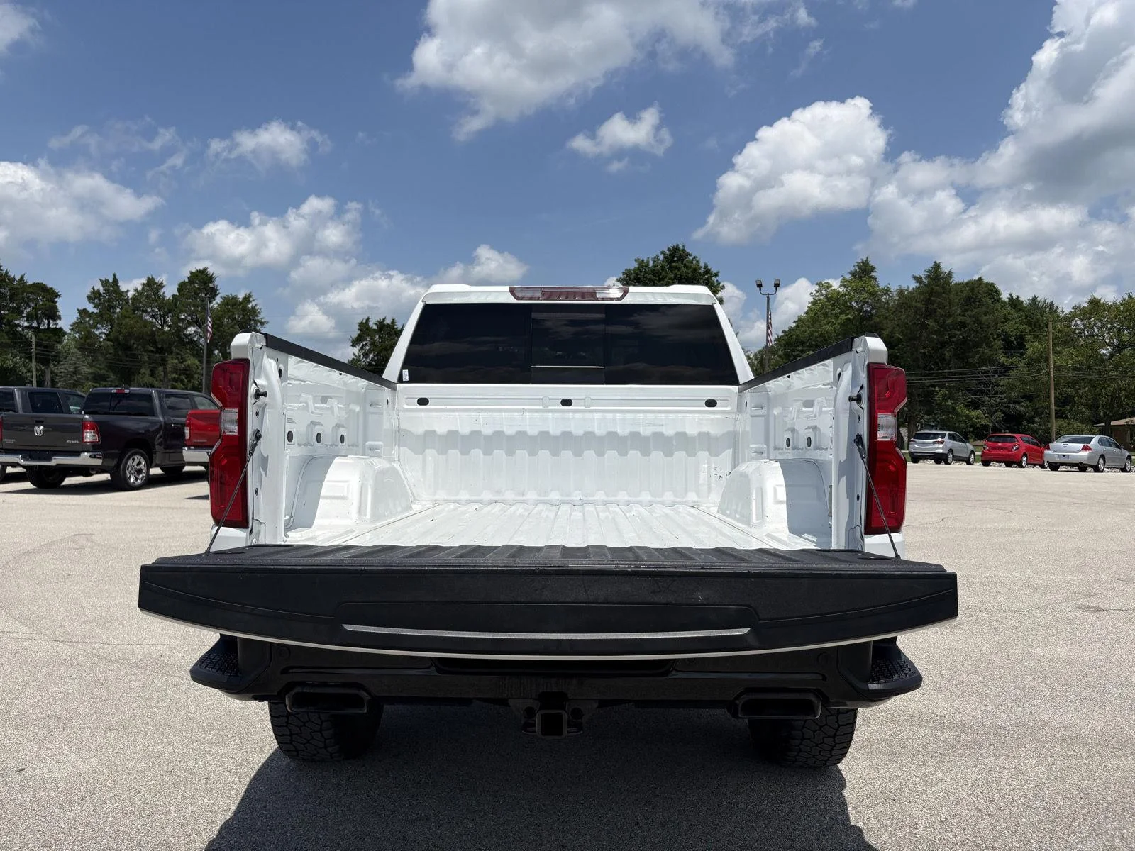 Used 2021 Summit White Chevrolet LT Trail Boss image 16