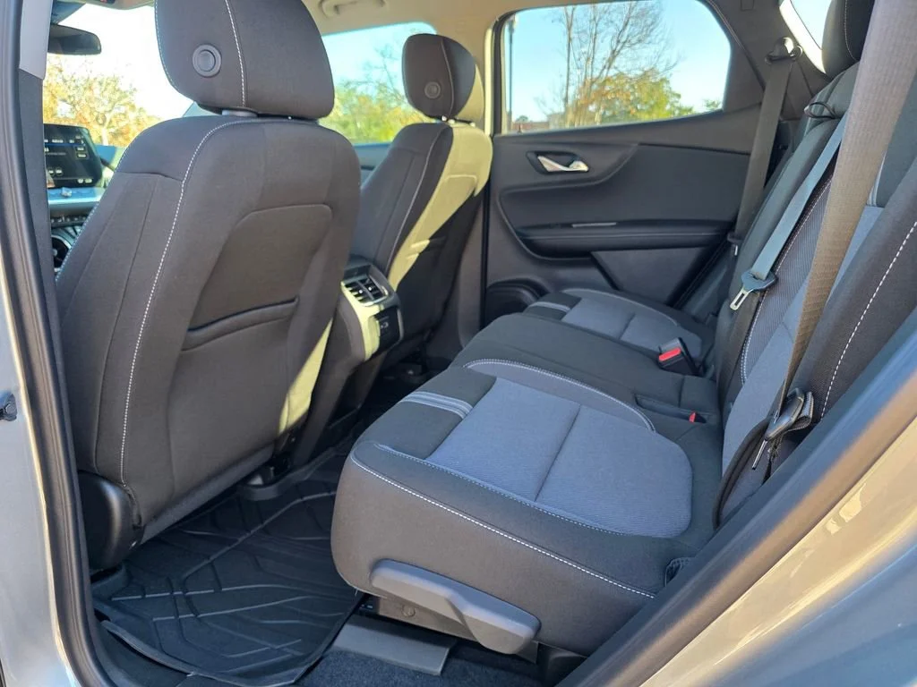 2025 Chevrolet Blazer 2LT - Photo 24
