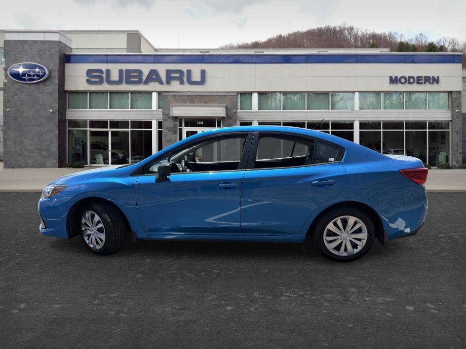 Used 2022 Ocean Blue Pearl Subaru Base image 7