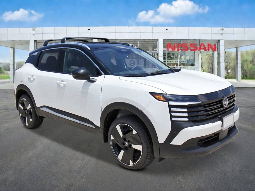 New 2026 Aspen White Tricoat/Super Black Nissan SR image 5