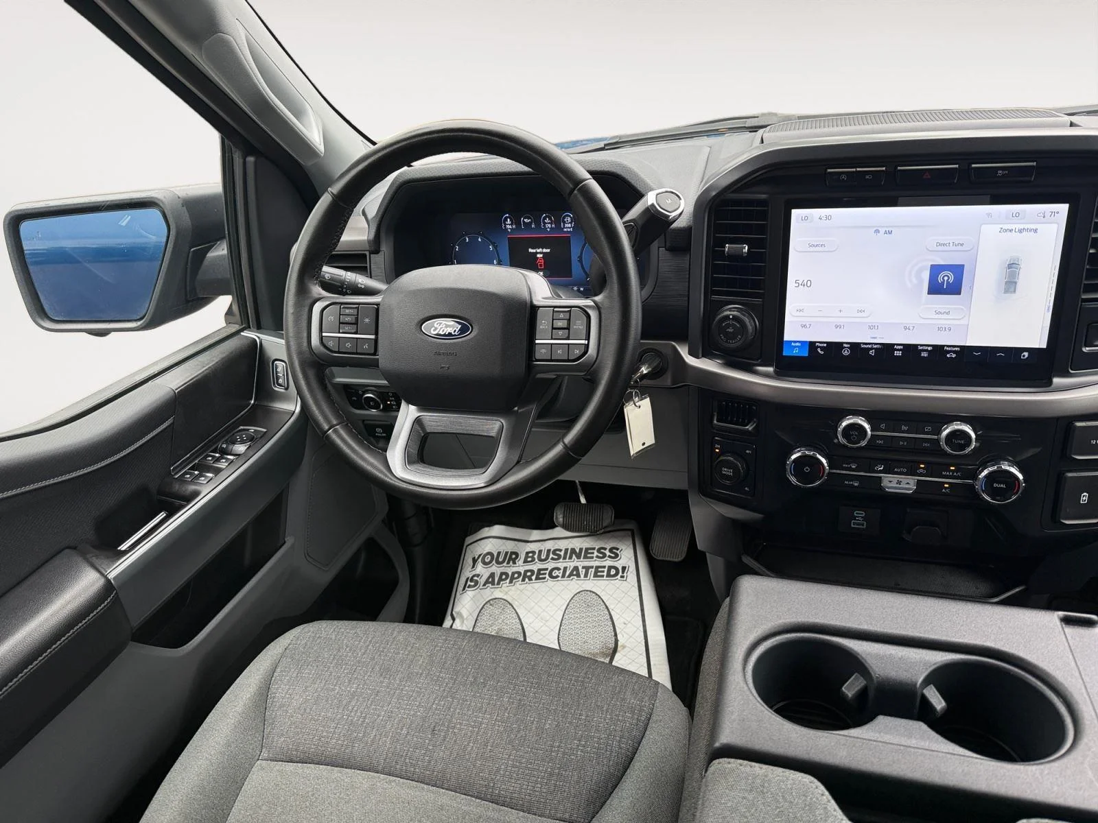 Used 2024 Atlas Blue Ford XLT image 11