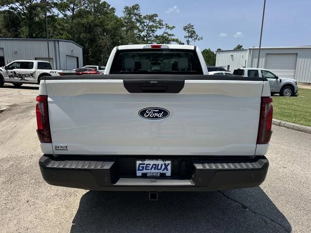 New 2026 Oxford White Ford XL image 15