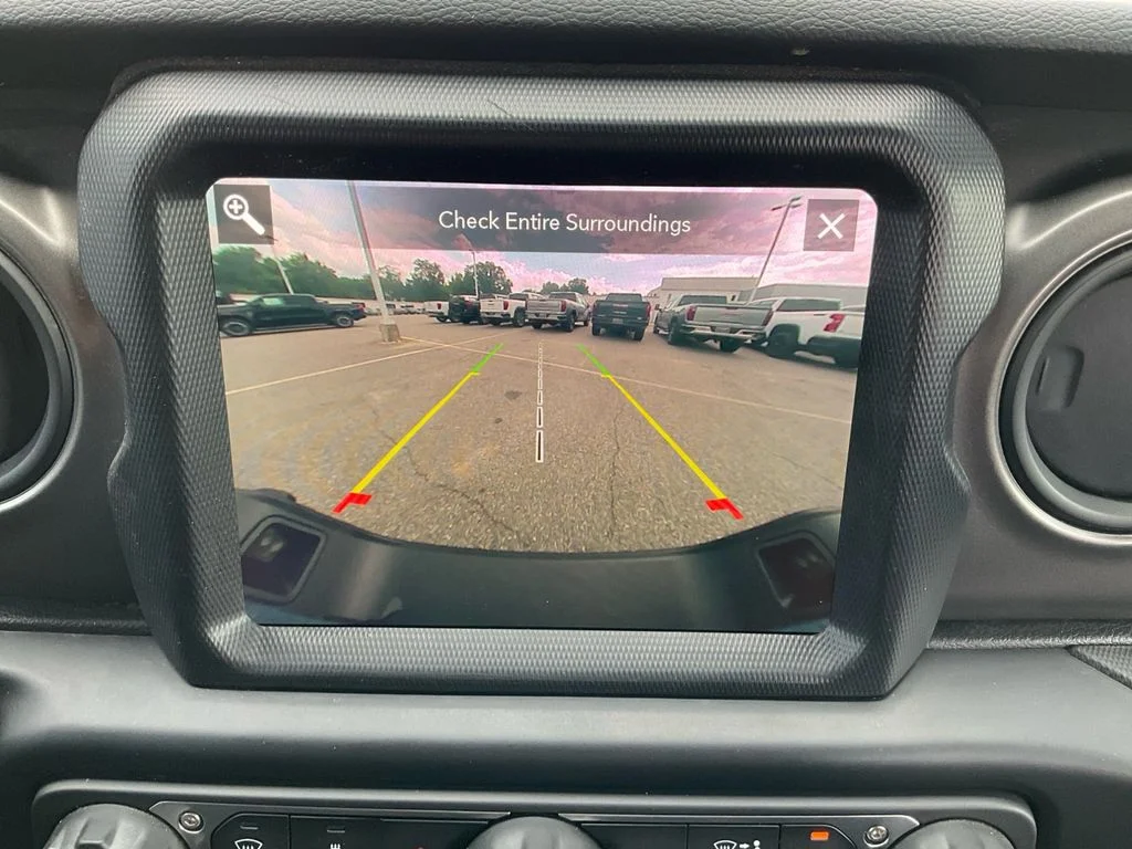 Used 2023 Blue Jeep Willys image 19