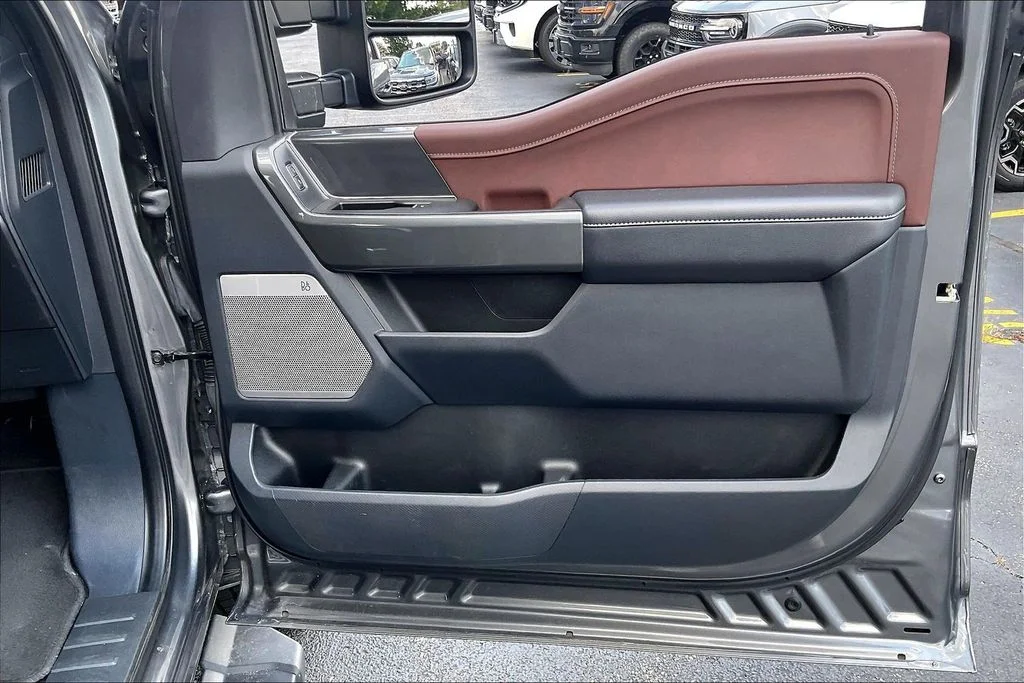 Used 2022 Gray Ford Lariat image 23