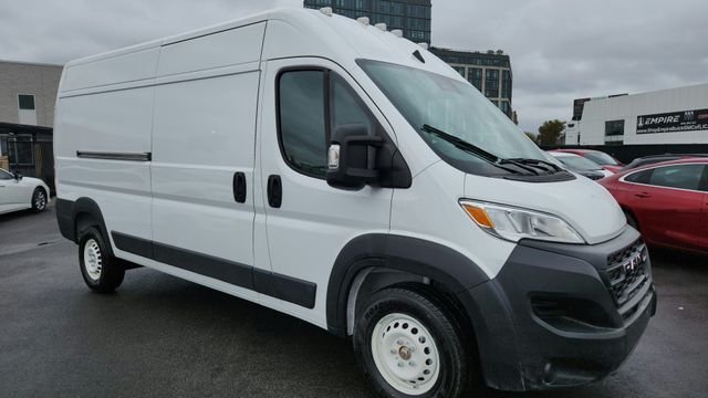 Used 2025 White Ram High Roof image 2