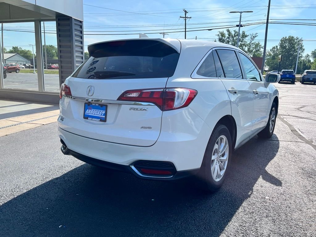 Used 2018  Acura Base image 7