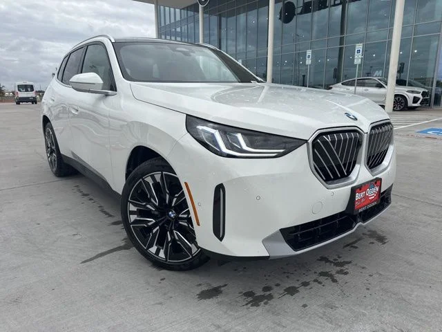2026 BMW X3 30 XDRIVE's photo