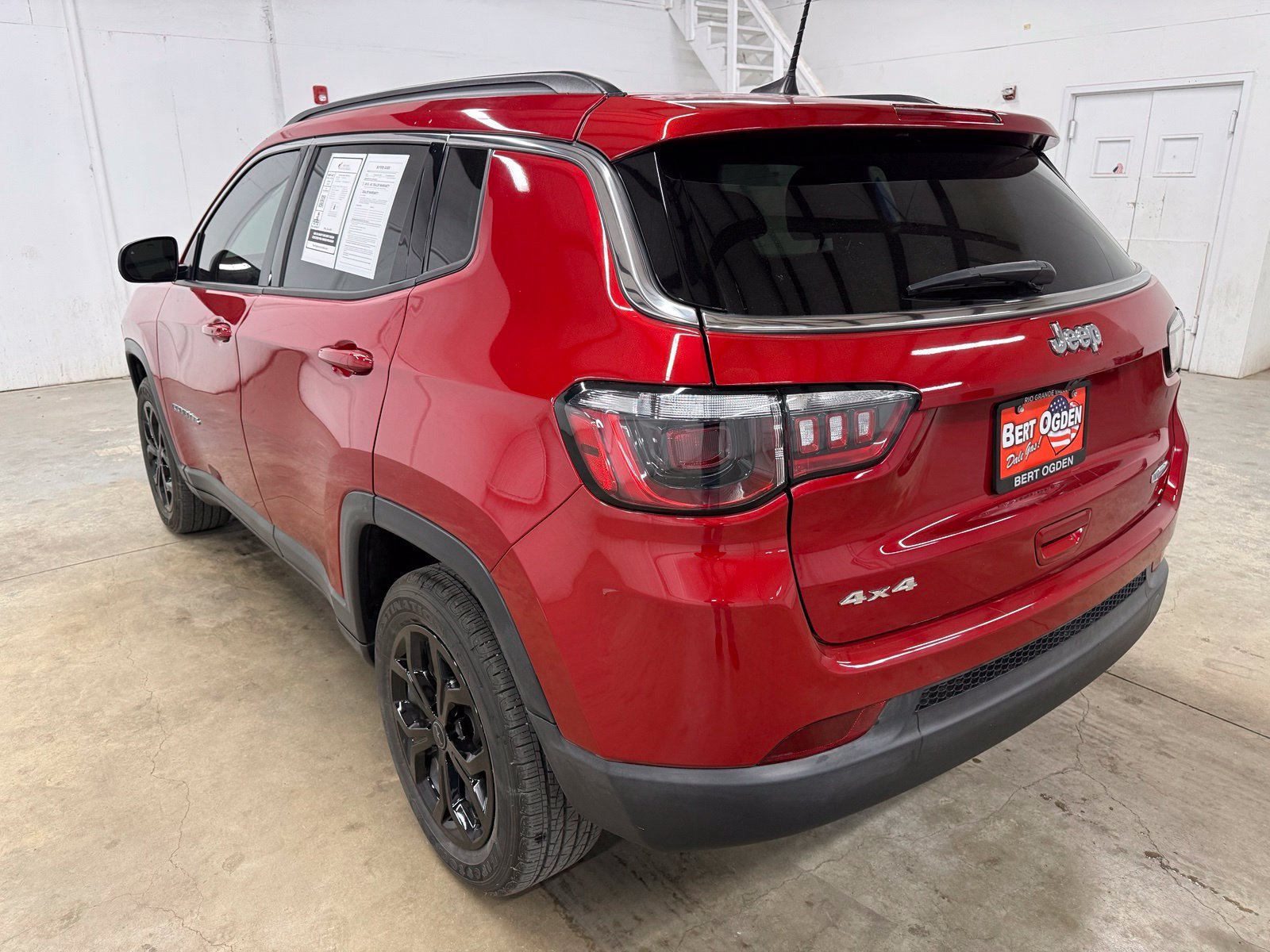 Used 2025 Red Jeep Latitude image 3