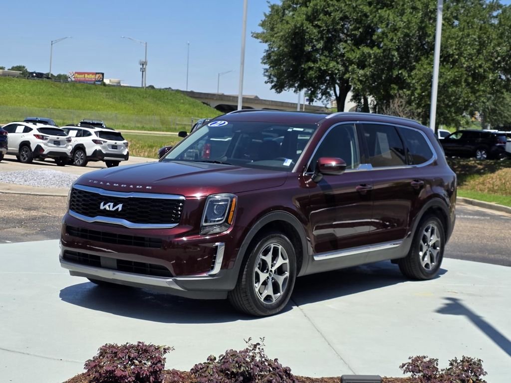 Used 2022 Purple Kia EX image 7