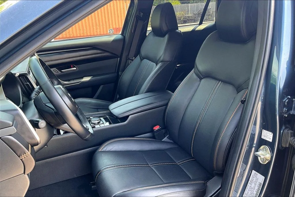 Used 2025 Blue Metallic Mazda Premium image 25