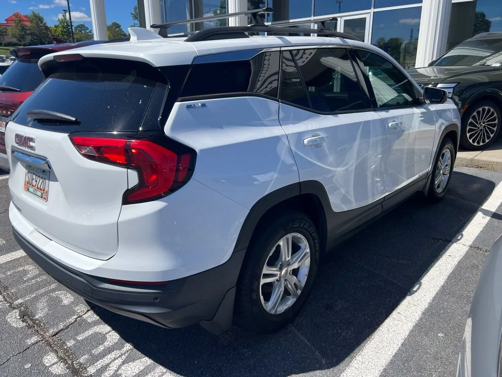 Used 2019 White GMC SLE image 5