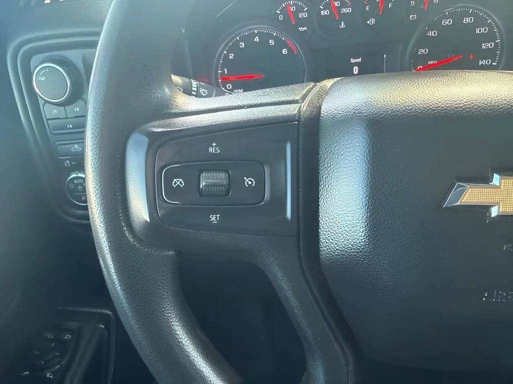 Used 2021 SUMMIT WHITE Chevrolet Custom image 15