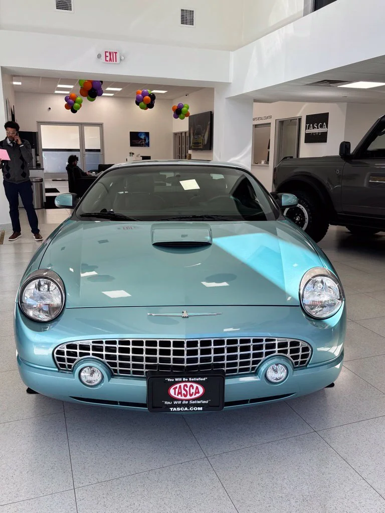 2002 Ford Thunderbird