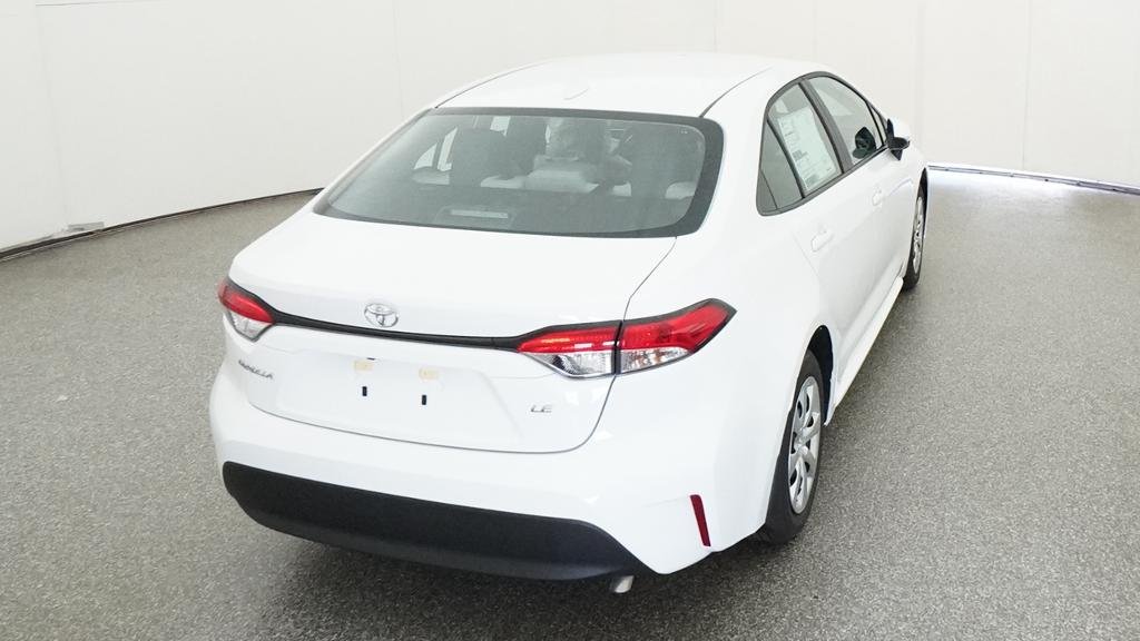 New 2026 Ice Cap Toyota LE image 22