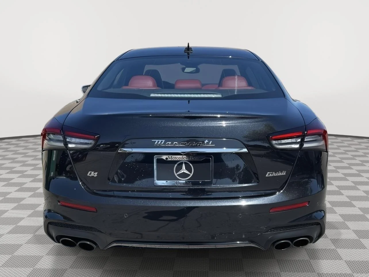 Used 2022 Nero Ribelle Metallic Maserati Modena Q4 image 4