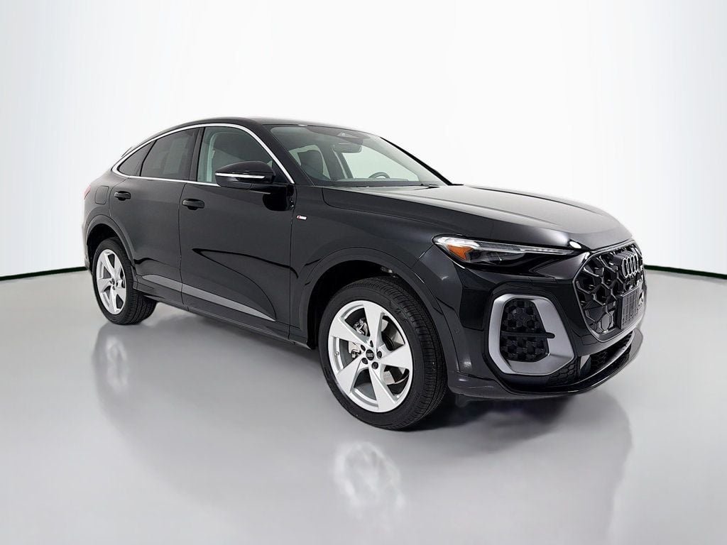 2025 Audi Q5 Sportback 45 Premium Plus's photo