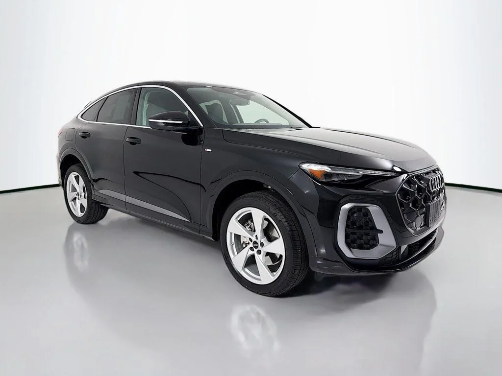 2025 Audi Q5 Sportback 45 Premium Plus's photo