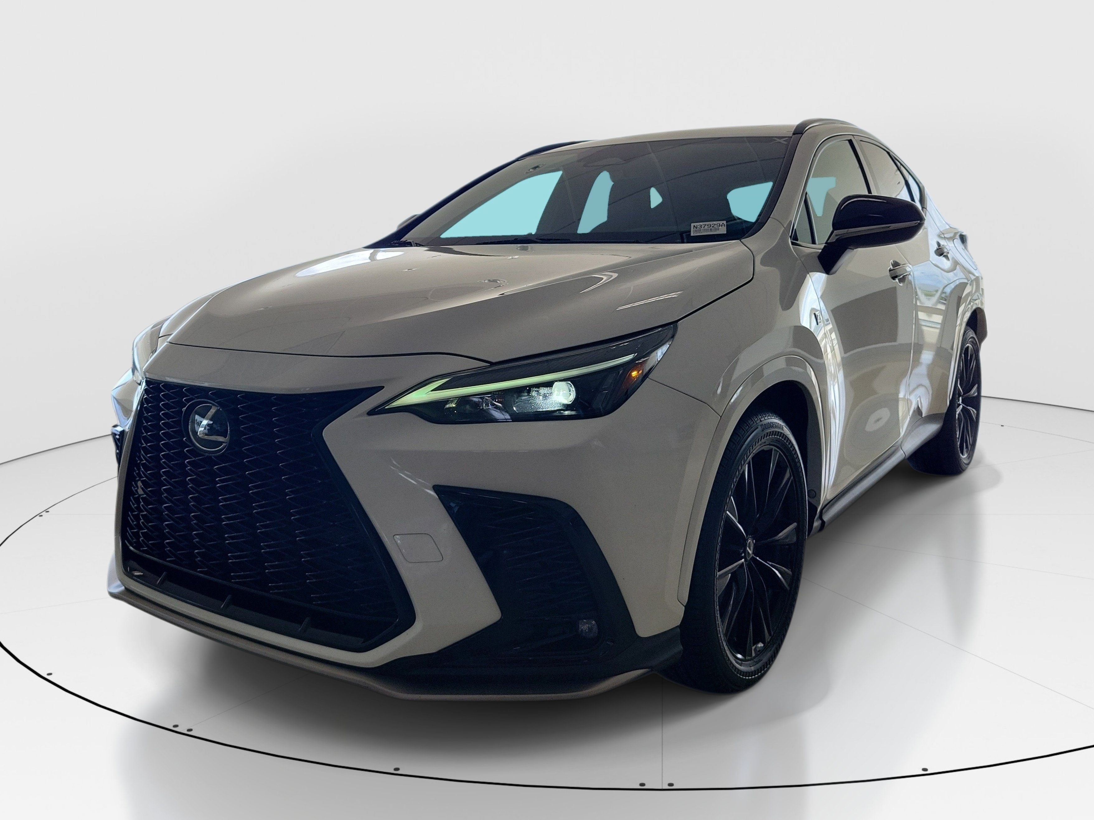 Used 2024 Ultra White Lexus 350 F SPORT Handling image 4