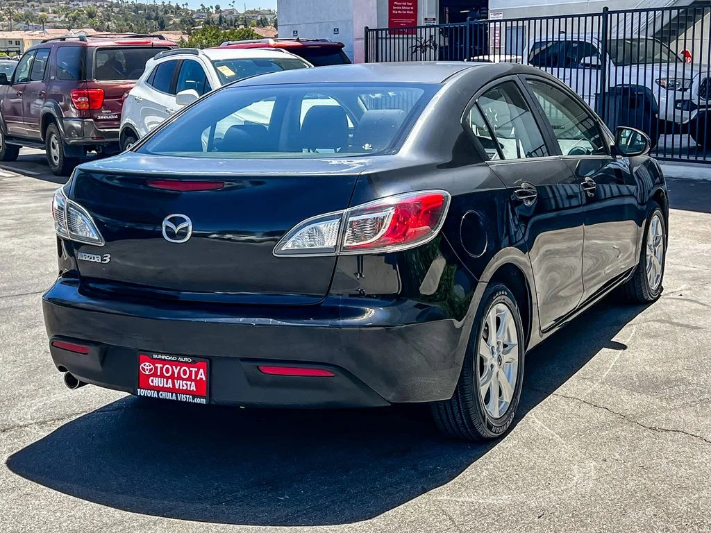 Used 2011 Black Mazda i Touring image 6