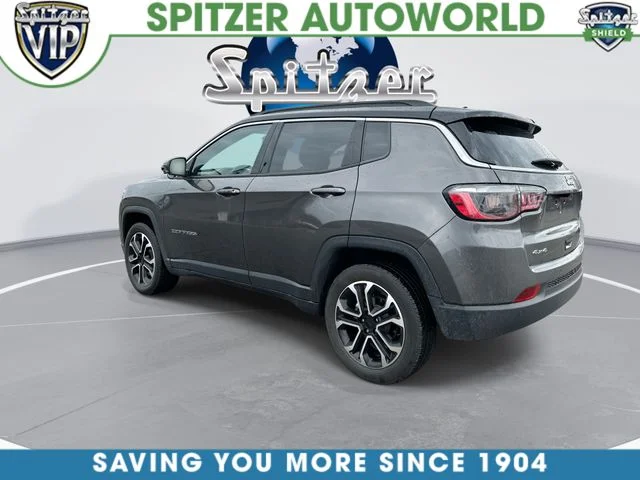 Used 2024 Metallic Jeep Limited image 7