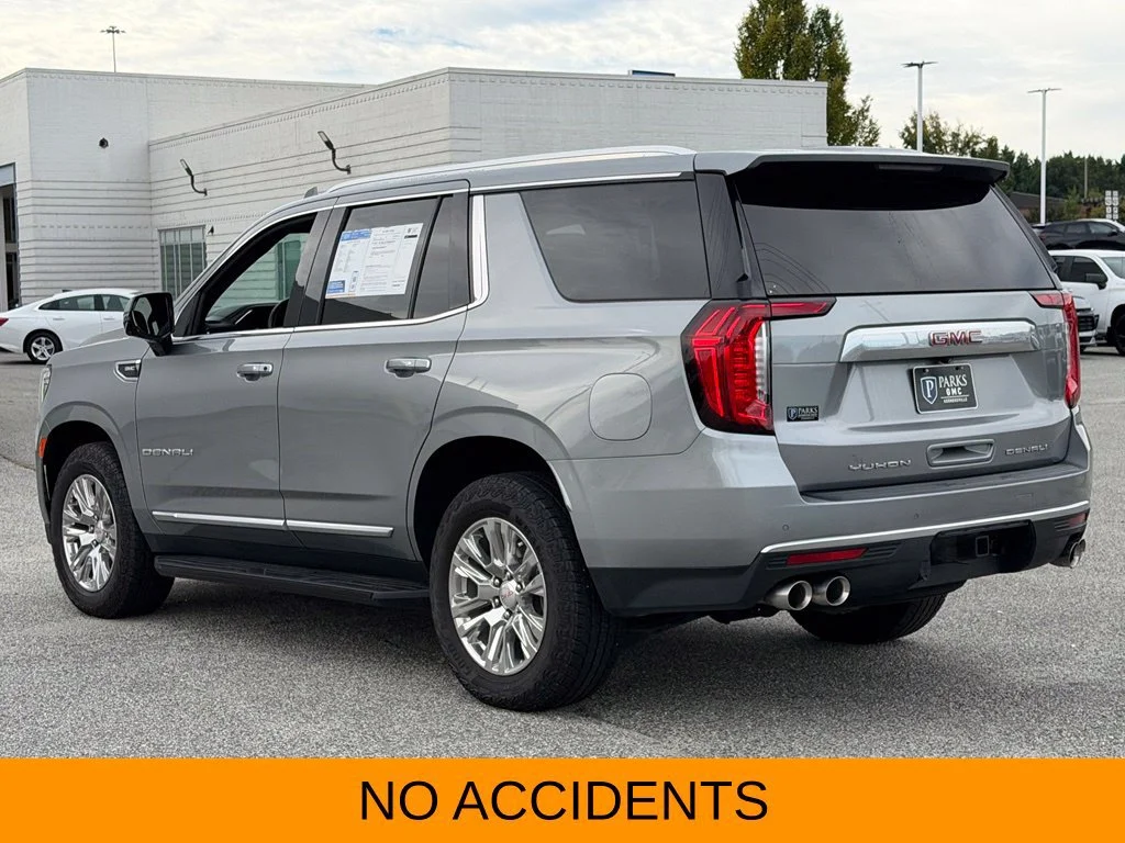 Used 2023 STERLING METALLIC GMC Denali image 3