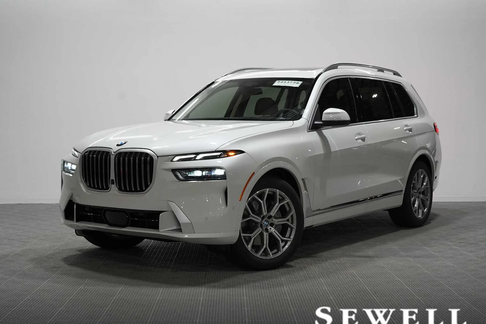 2027 BMW X7 xDrive40i
