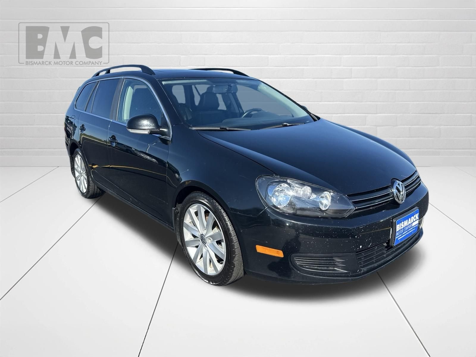 Used 2014 Black Volkswagen 2.0L TDI image 2