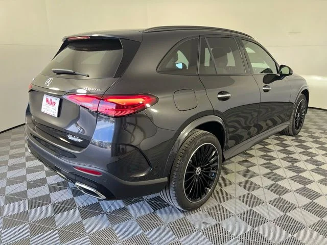 New 2026 Graphite Grey Metallic Mercedes-Benz GLC 300 image 7