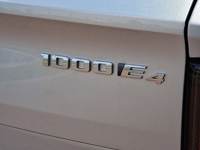 2025 Cadillac Escalade IQ Sport 2 - Photo 10