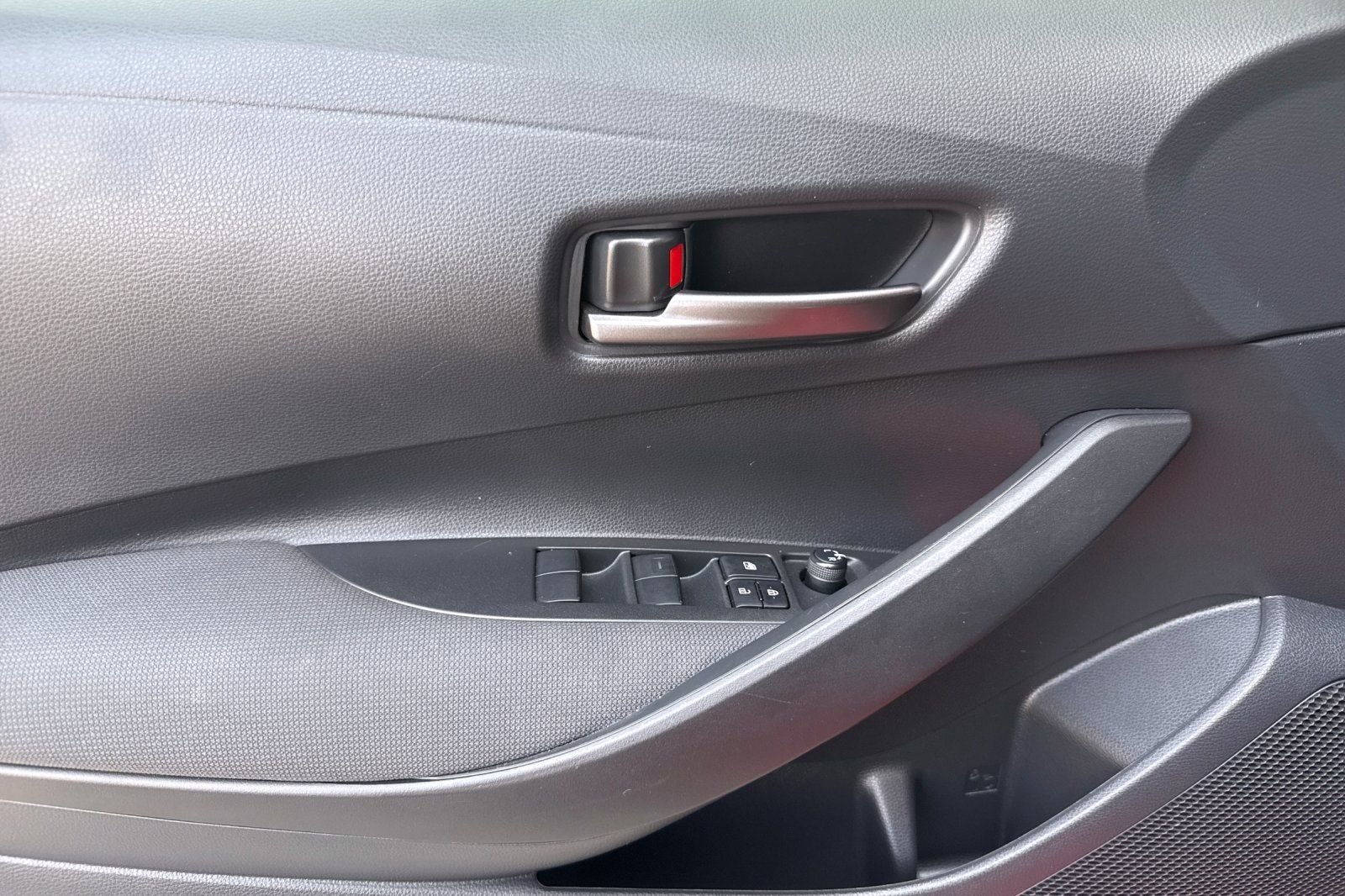 Used 2024  Toyota Premium image 10