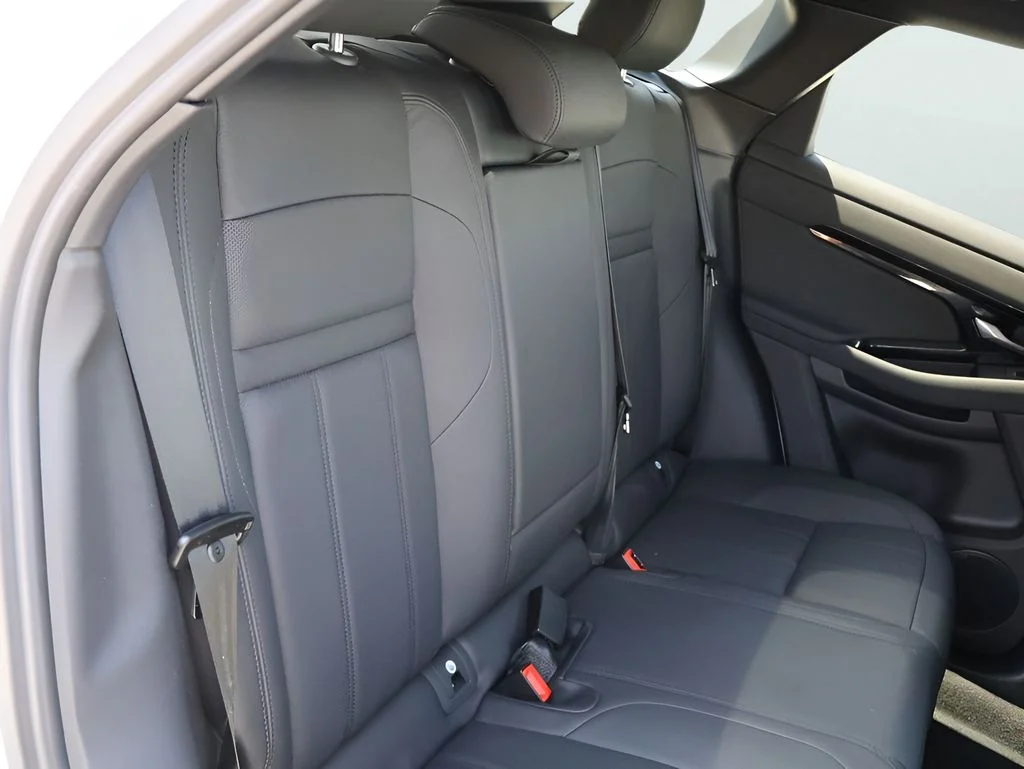 2026 Land Rover Range Rover Evoque Dynamic SE - Photo 12