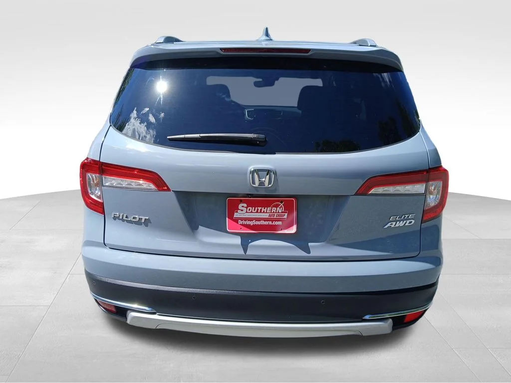 Used 2022 Blue Honda Elite image 9