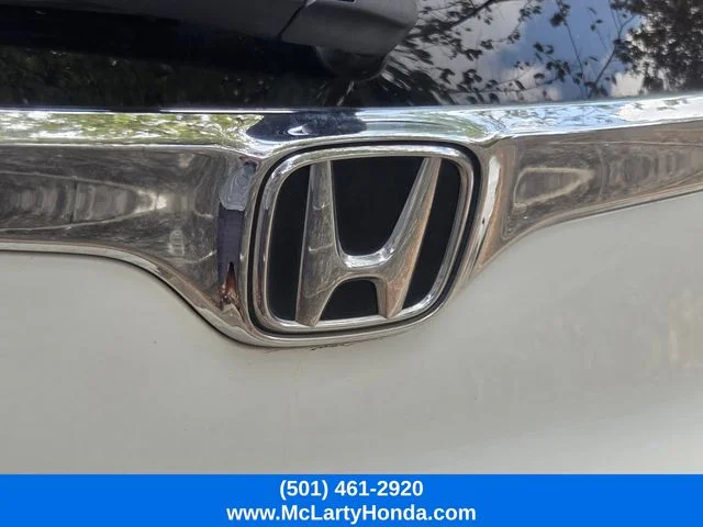 Used 2018 White Honda EX-L image 11