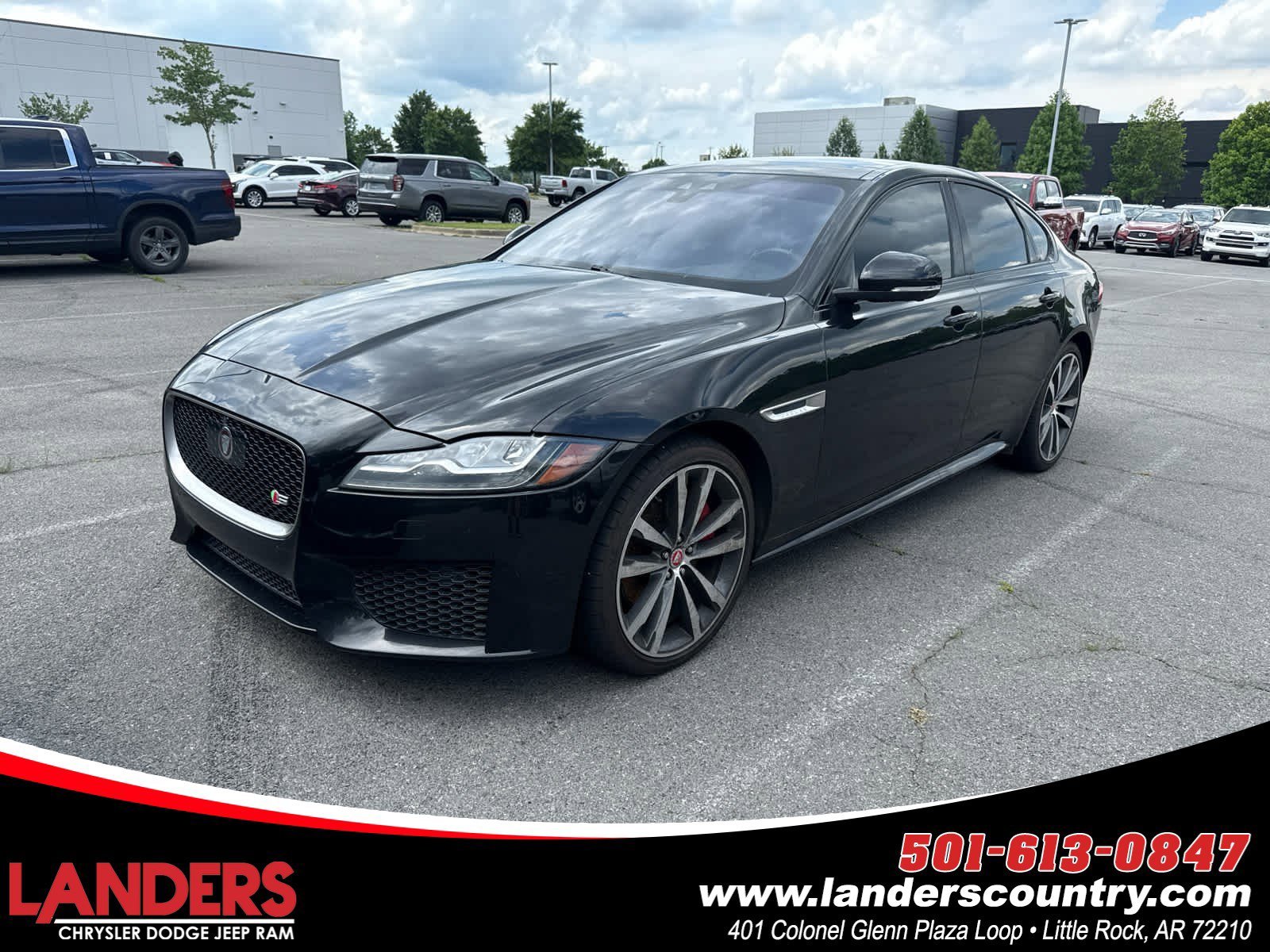 2016 Jaguar XF AWD S's photo